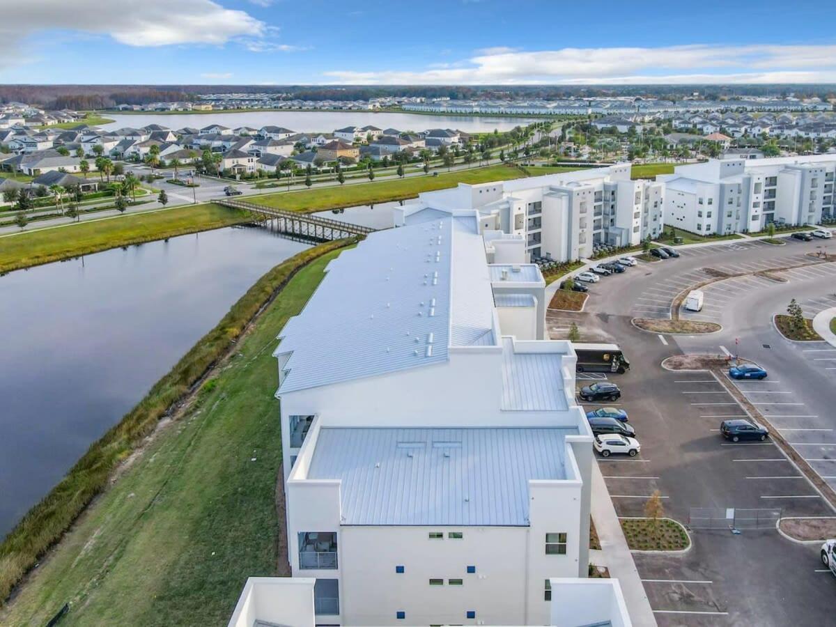 Gorgeous 2Br Lakeview Condo With Waterpark Kissimmee Exterior photo