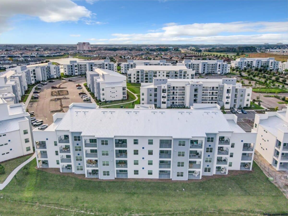 Gorgeous 2Br Lakeview Condo With Waterpark Kissimmee Exterior photo